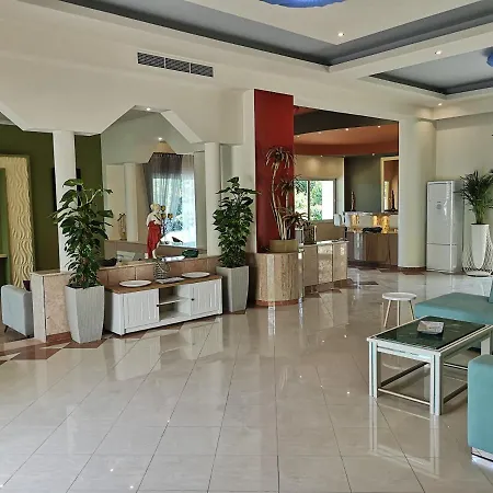 Louis Luxury By Living In Blue Koskinou (Rhodes)