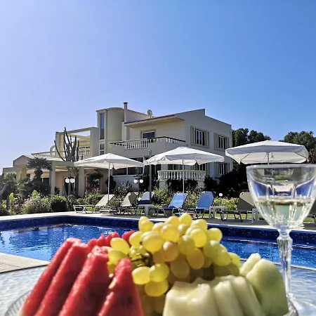 Louis Luxury By Living In Blue