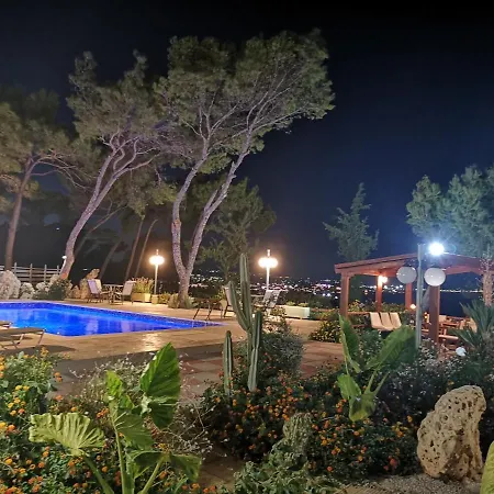 Louis Luxury By Living In Blue Koskinou (Rhodes)